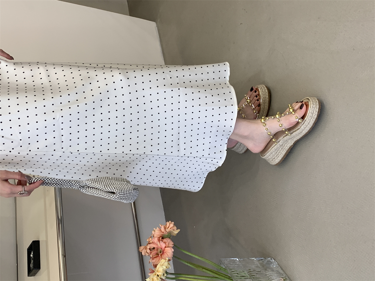 2026 New One-Strap Flat Sandals for Women Summer Outdoor Woven Thick Sole Height Increasing Slope Beach Slippers - Image 2