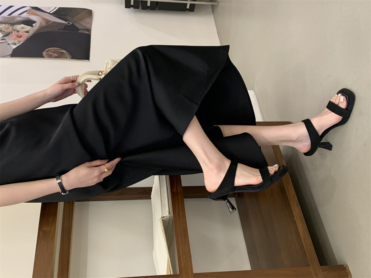 2026 Summer New Open Toe Slippers Women's Casual Chunky Heel Square Toe High Heel Sandals - Image 2