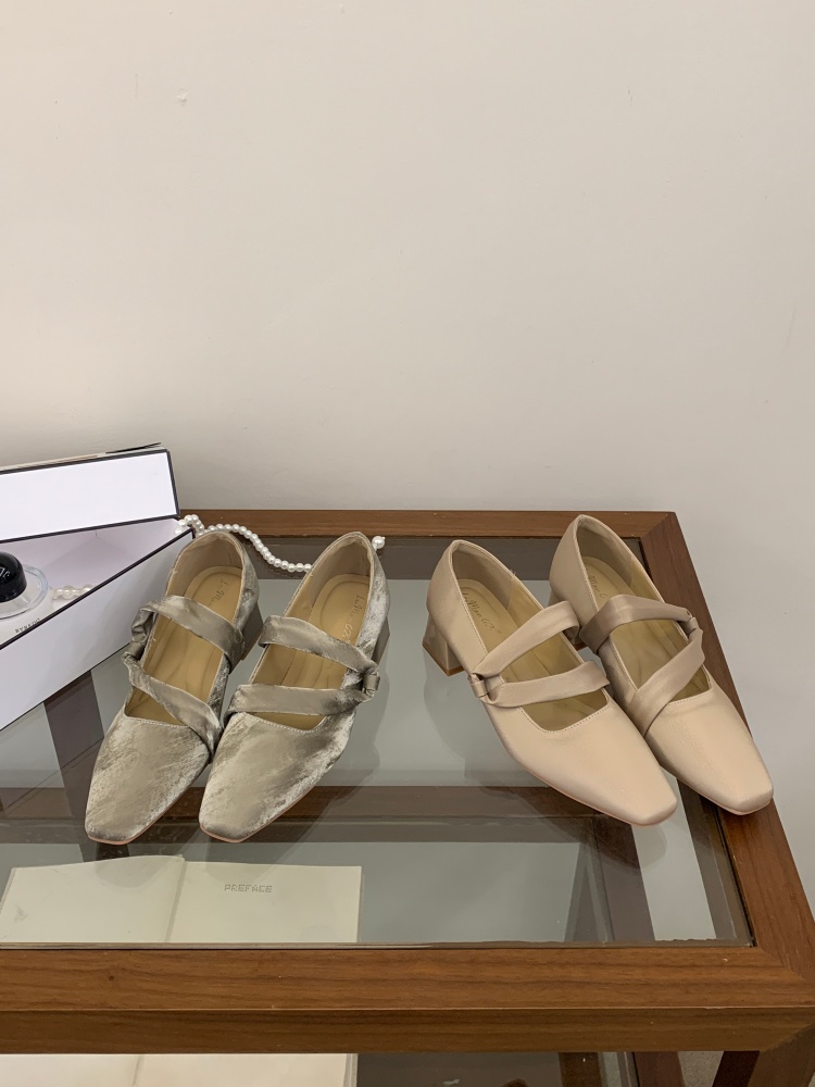 2026 New Style Twisted One-Strap Buckle Square Toe Soft Sole Chunky Heel Mary Jane Shoes for Women - Image 4